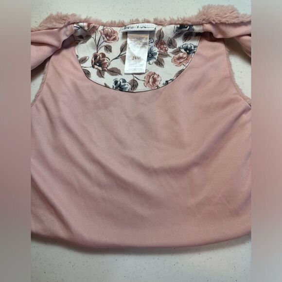 Nicole Miller New York Girls 24 Month Faux Fur Button Dusty Rose Pink Vest EUC - Picture 4 of 10